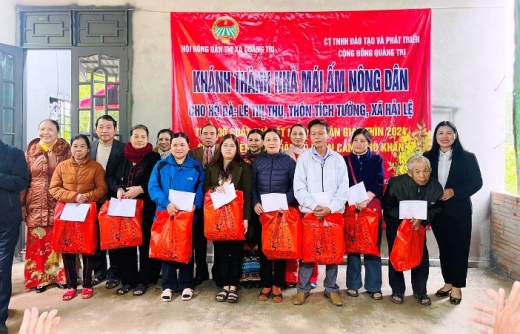 Hội Nông dân thị xã Quảng Trị phối hợp khánh thành nhà Mái ấm nông dân và trao quà nhân dịp Tết Nguyên đán Giáp Thìn 2024