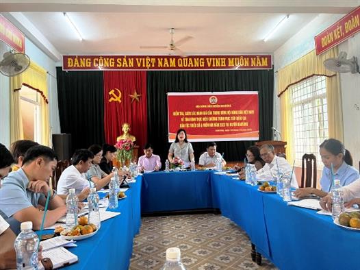 Đoàn kiểm tra, giám sát Trung ương Hội Nông dân Việt Nam làm việc tại huyện Đakrông