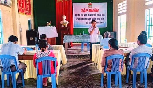 Hội Nông dân huyện Cam Lộ tổ chức tập huấn về khoa học kỹ thuật chăn nuôi gia súc-gia cầm cho hội viên nông dân
