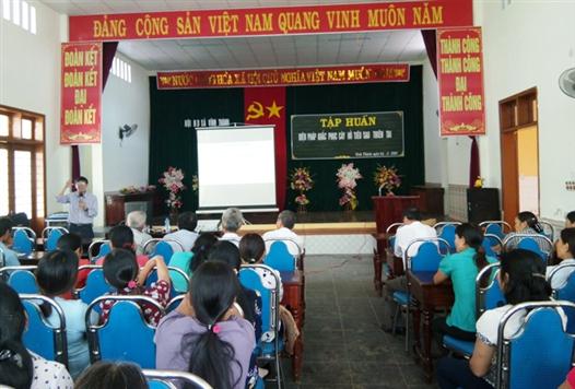 Hội Nông dân xã Vĩnh Thành tổ chức tập huấn khắc phục cây hồ tiêu sau thiên tai